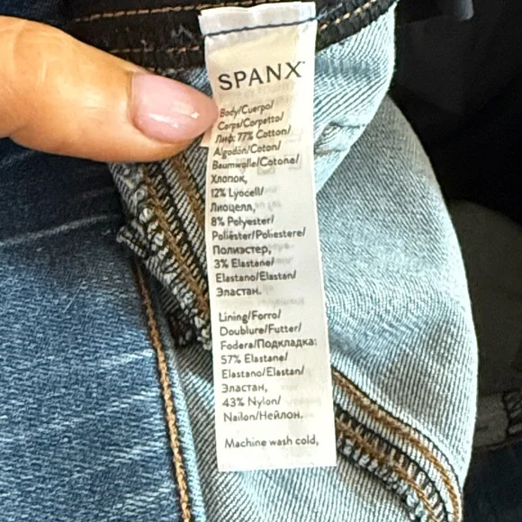 NWOT SPANX Distressed Skinny Jeans in Light Vintage Wash Size Small - Picture 8 of 8